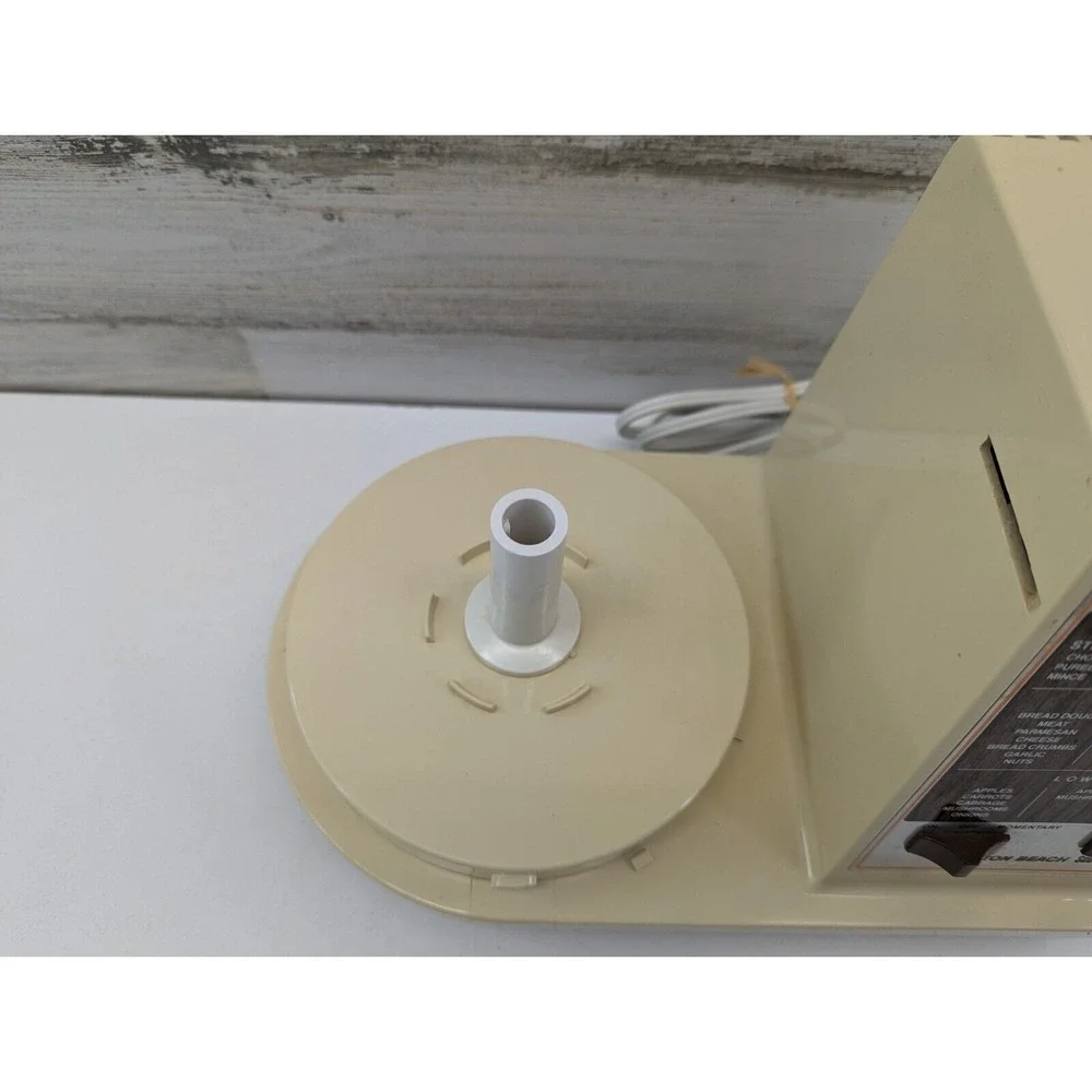 Hamilton Beach Scovill Dual Speed Food Processor-WORKING motor base Model 702-4